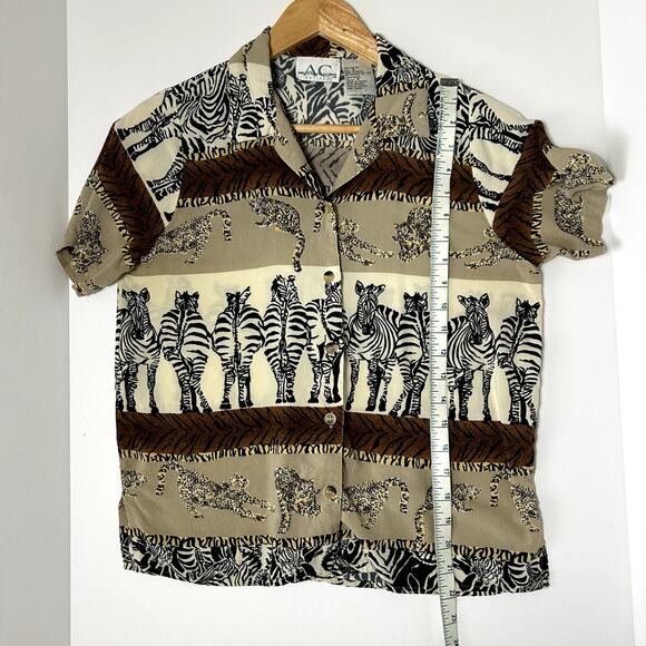 American Collection Vintage Brown Safari Animal Print Short Sleeve Size PS - Picture 6 of 7